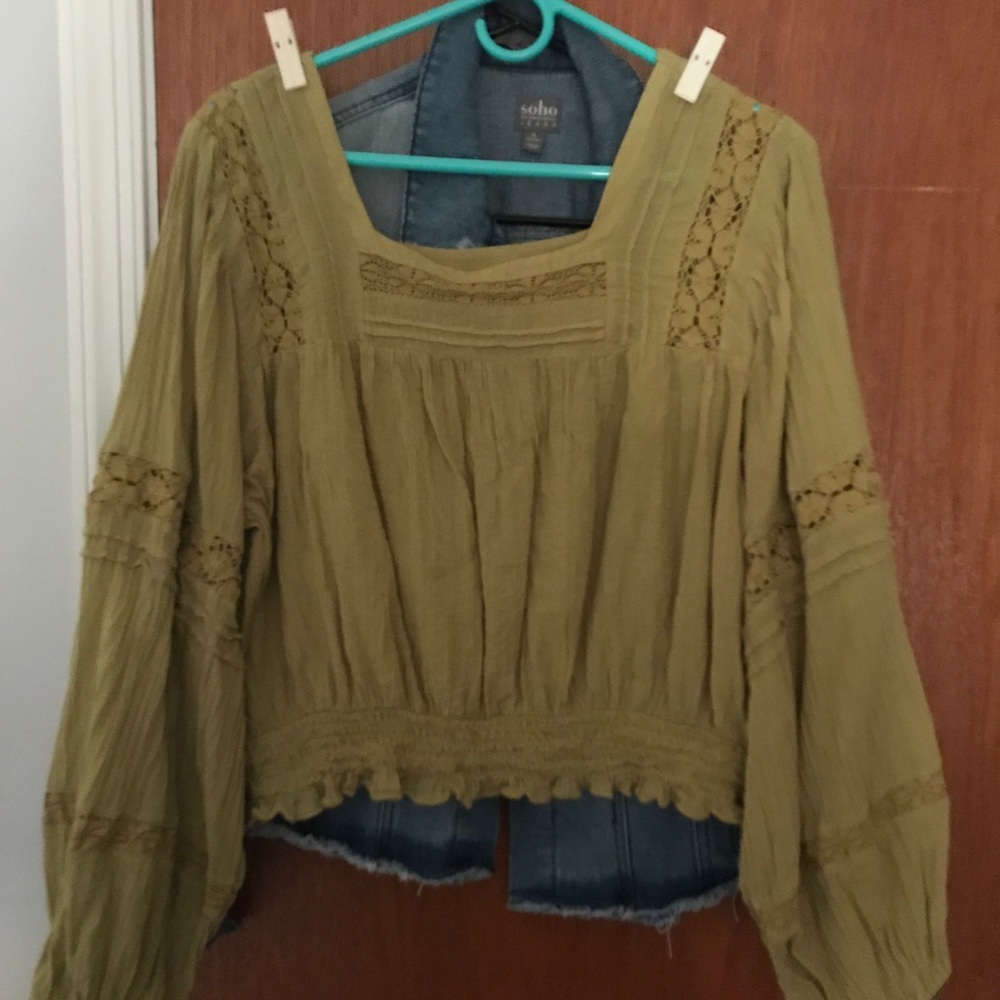 Green blouse - American Eagle